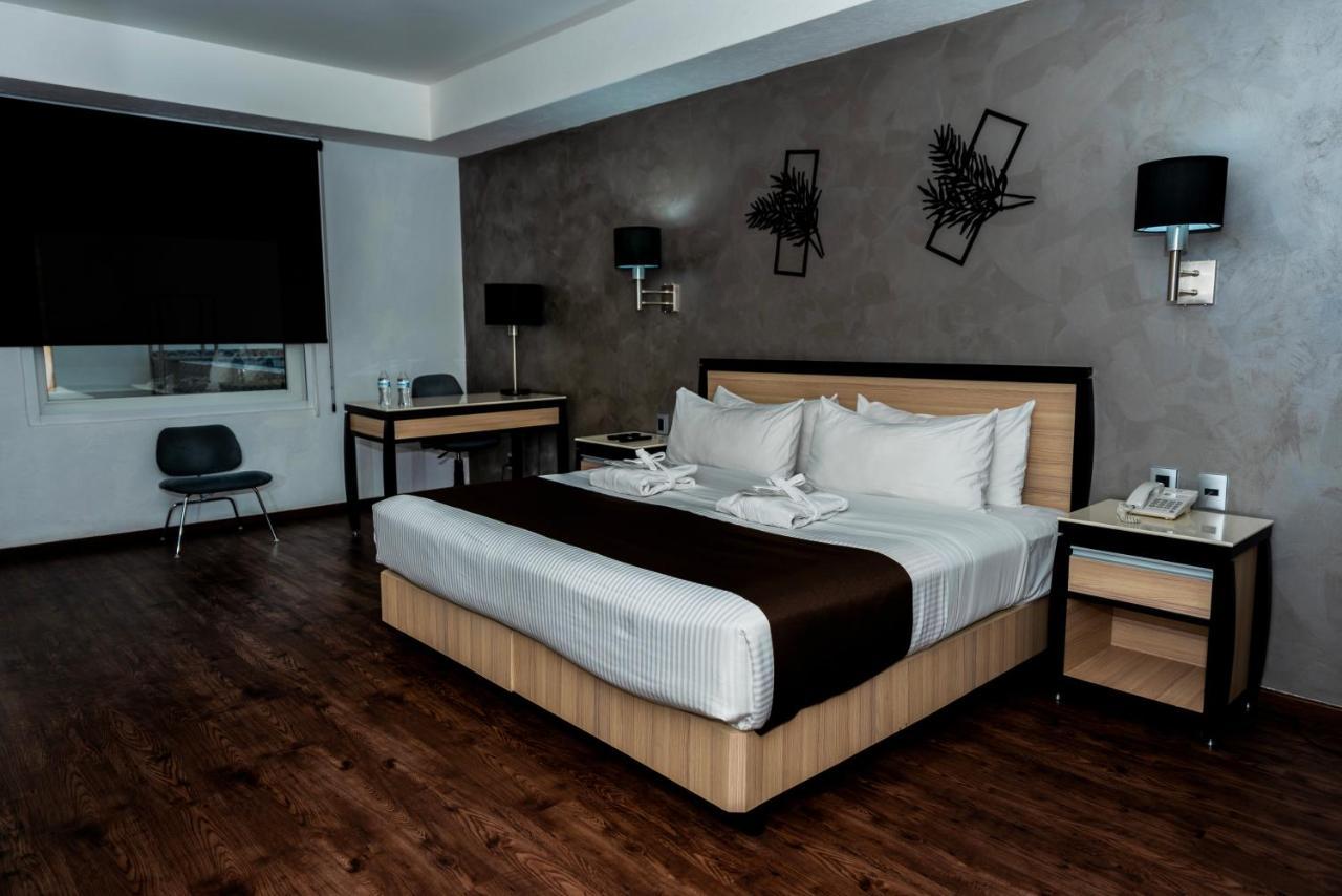 Fato Hotel Querétaro Buitenkant foto