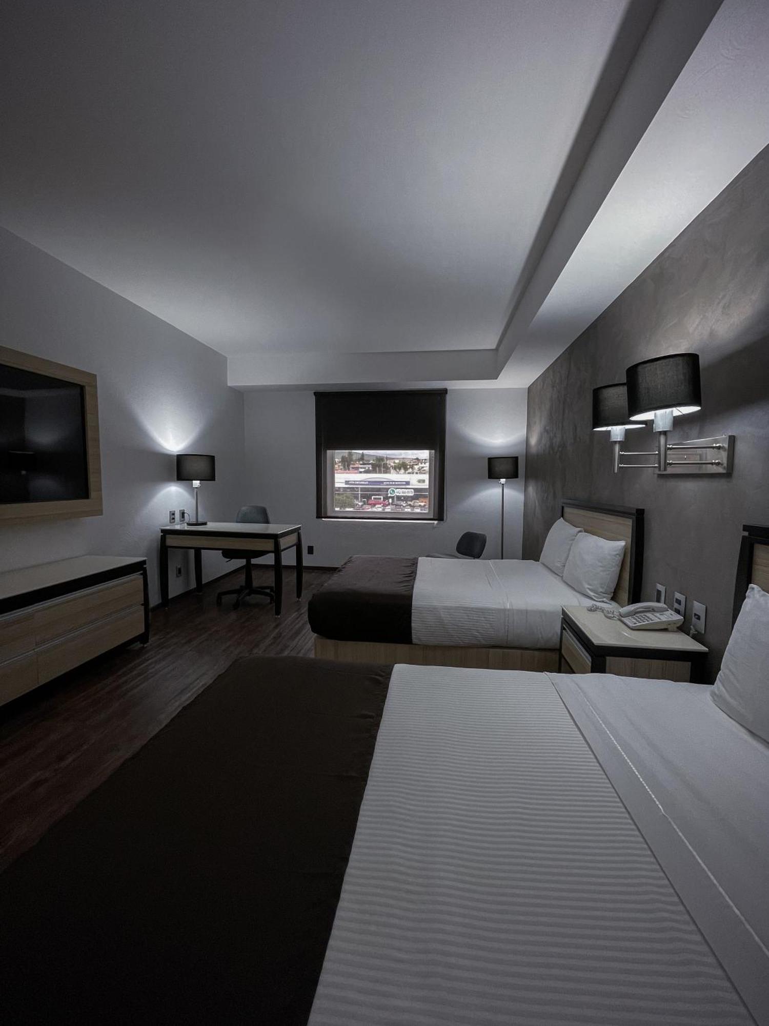Fato Hotel Querétaro Buitenkant foto