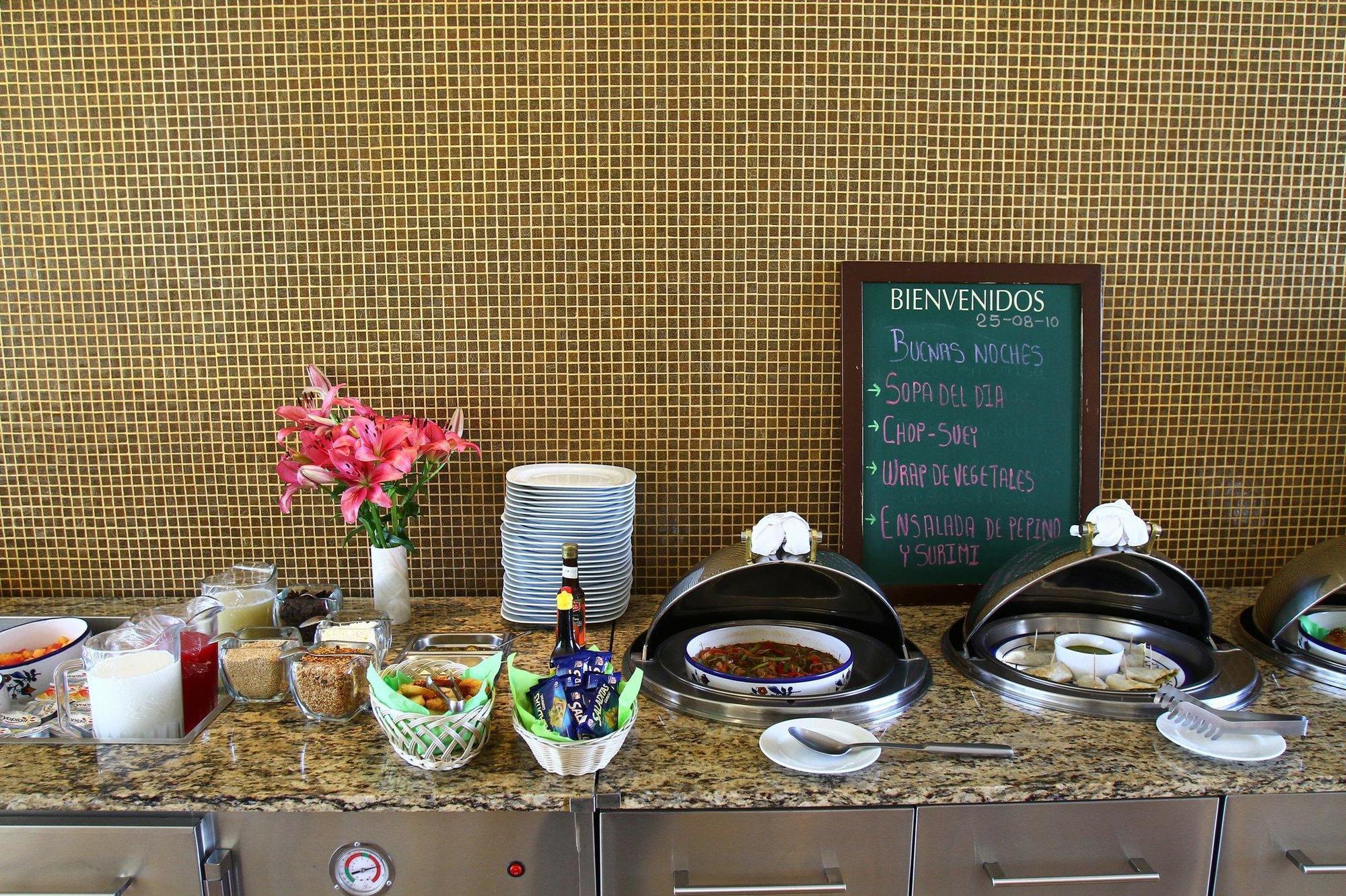 Fato Hotel Querétaro Buitenkant foto